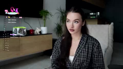 Snapshot of marypsiss chatting on October 27, 10:08 am Marina online show from October 27, 10:08 am