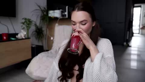 Marina online show from November 25, 11:43 am