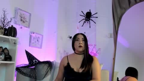 Mary online show from October 8, 2:20 am