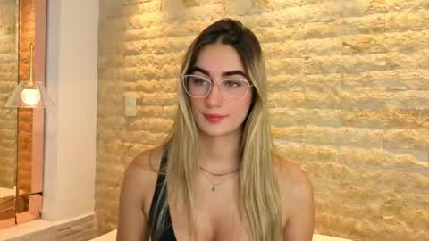 maryy campbell online show from May 21, 11:28 am