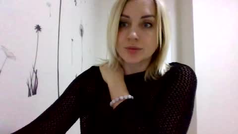 maryyemm online show from January 12, 8:14 pm