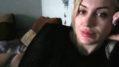 maryyemm online show from January 14, 10:38 am