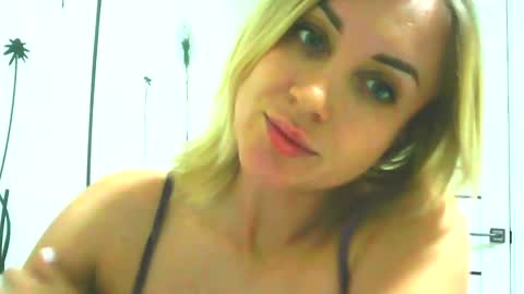 maryyemm online show from January 15, 7:34 pm