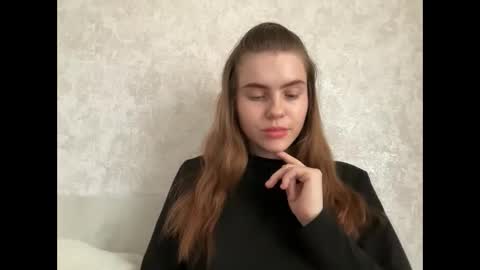 Snapshot of maryyourr chatting on May 20, 9:37 am MaryYourr online show from May 20, 9:37 am