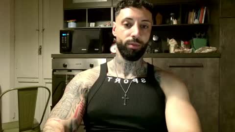 masculineguy69 online show from May 19, 11:44 pm
