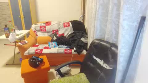 mash_potatoes_are_good online show from October 18, 9:15 pm