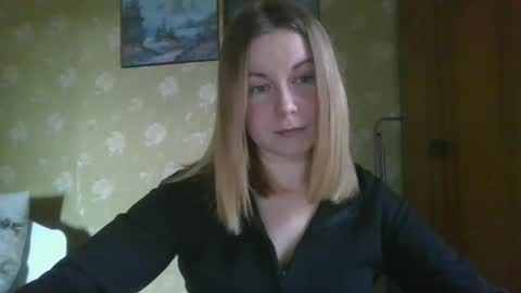 Snapshot of mashal94 chatting on March 3, 11:11 am mashal94 online show from March 3, 11:11 am