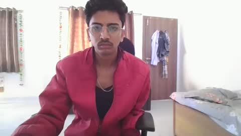 maskboyz2003 online show from January 8, 2:57 am