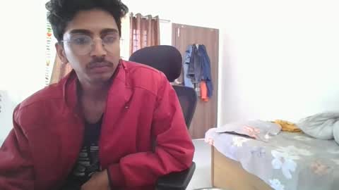 maskboyz2003 online show from January 17, 7:30 am