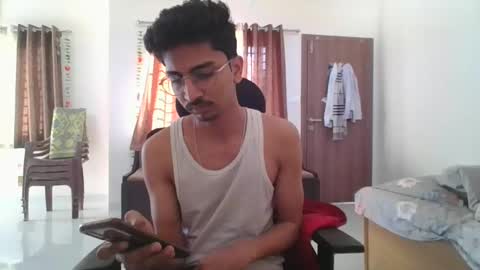 maskboyz2003 online show from January 22, 3:52 am