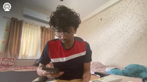 maskboyz2003 online show from September 28, 5:13 am