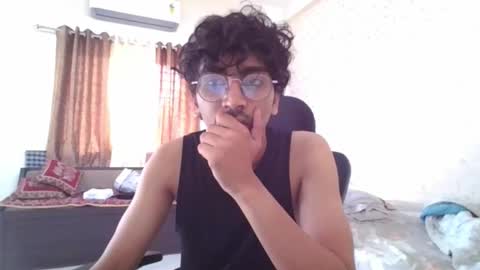 Mask Boy online show from October 9, 2:53 am