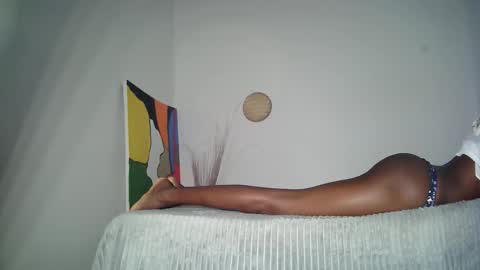 Snapshot of masked_shy_girl chatting on May 18, 1:39 pm masked_shy_girl online show from May 18, 1:39 pm