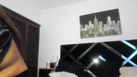 Snapshot of maskedgirl01 chatting on June 28, 1:28 pm Scarlet online show from June 28, 1:28 pm