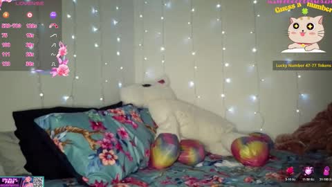 Snapshot of maskedgoddess69420 chatting on February 7, 8:12 pm maskedgoddess69420 online show from February 7, 8:12 pm