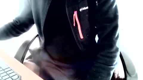 Snapshot of maskime59 chatting on January 3, 1:14 pm maskime59 online show from January 3, 1:14 pm