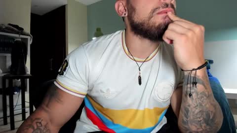 Mason Andre online show from December 5, 11:29 pm