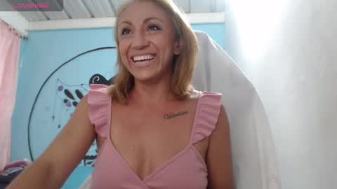 massiel ferreti online show from October 13, 9:37 pm