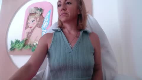 massiel ferreti online show from May 18, 8:36 pm