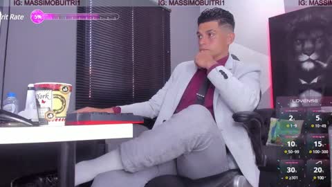 Snapshot of massimo_g chatting on December 5, 3:50 pm I am Massimo online show from December 5, 3:50 pm