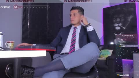 Snapshot of massimo_g chatting on December 13, 10:02 pm I am Massimo online show from December 13, 10:02 pm