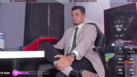 Snapshot of massimo_g chatting on December 19, 3:30 pm I am Massimo online show from December 19, 3:30 pm