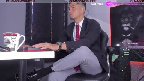 Snapshot of massimo_g chatting on January 6, 1:19 pm I am Massimo online show from January 6, 1:19 pm
