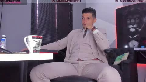 Snapshot of massimo_g chatting on January 9, 2:40 pm I am Massimo online show from January 9, 2:40 pm