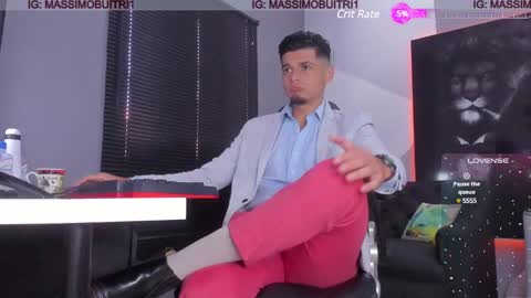 Snapshot of massimo_g chatting on January 17, 3:00 pm I am Massimo online show from January 17, 3:00 pm