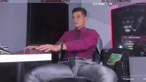 Snapshot of massimo_g chatting on February 8, 2:26 am I am Massimo online show from February 8, 2:26 am