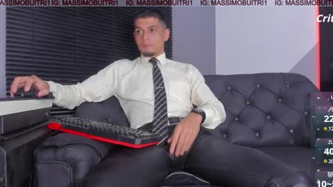 I am Massimo online show from February 12, 3:12 am