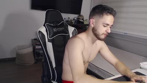 Massimo Santino online show from April 19, 11:18 pm