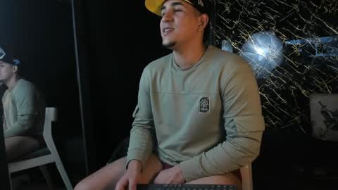 Snapshot of massimo_vidal chatting on April 9, 6:35 pm massimo_vidal online show from April 9, 6:35 pm