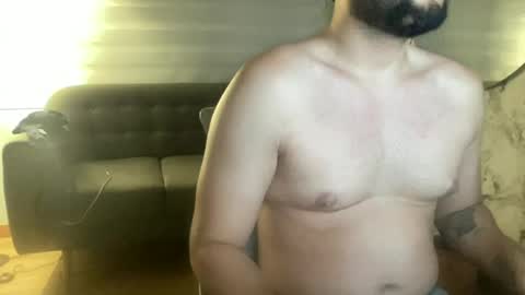 massimolee online show from July 26, 4:09 am