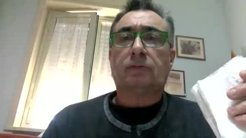 Snapshot of massimoxgiulia chatting on December 25, 12:58 pm massimoxgiulia online show from December 25, 12:58 pm