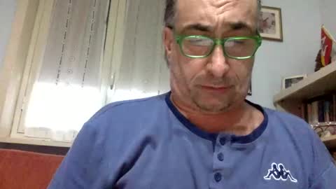 Snapshot of massimoxgiulia chatting on December 29, 6:14 am massimoxgiulia online show from December 29, 6:14 am
