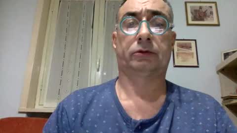 Snapshot of massimoxgiulia chatting on January 9, 5:43 pm massimoxgiulia online show from January 9, 5:43 pm