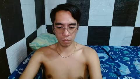 massive_boner02 online show from January 15, 4:57 am