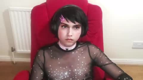 master_and_doll_ online show from December 5, 10:34 pm