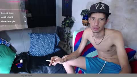 Snapshot of master_and_sumisse chatting on September 26, 12:20 pm master and sumisse online show from September 26, 12:20 pm