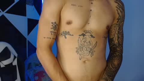 master_black777 online show from September 13, 4:23 am