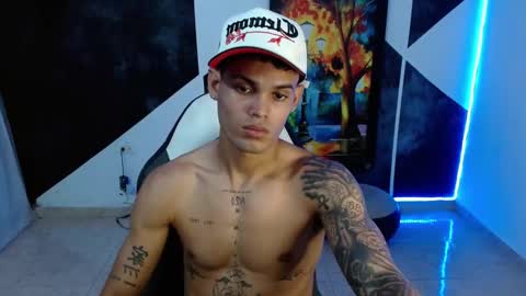 master_black777 online show from February 20, 4:29 pm