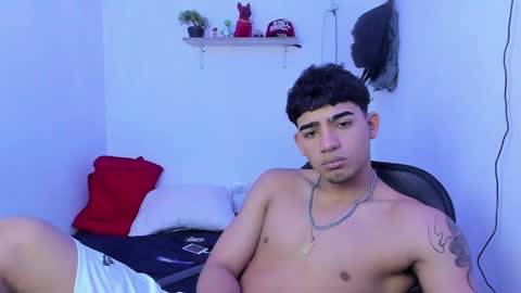 master_boy28 online show from January 2, 8:13 pm