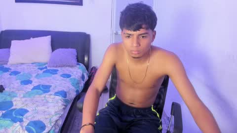 master_boy28 online show from February 6, 2:22 am