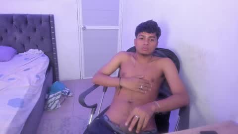 master_boy28 online show from February 23, 4:57 pm