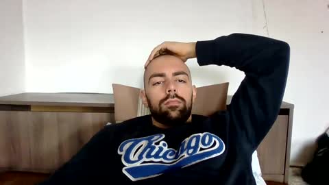 Snapshot of master_david_23 chatting on February 20, 7:34 am master_david_23 online show from February 20, 7:34 am