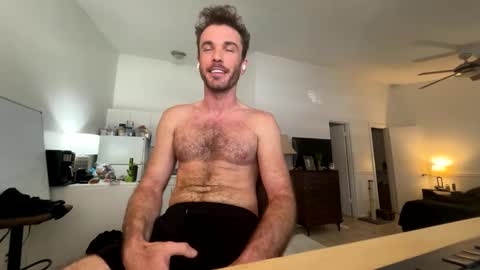 Snapshot of master_louie chatting on February 16, 7:05 pm muskyjockdick online show from February 16, 7:05 pm