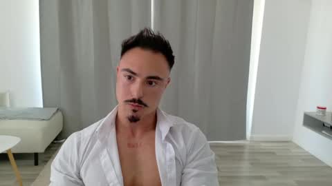 Snapshot of master_lukass chatting on May 15, 12:45 pm master_lukass online show from May 15, 12:45 pm