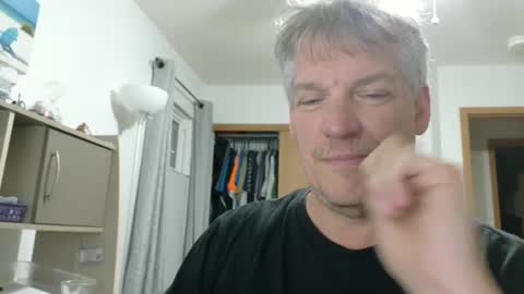 Master Thorn online show from May 20, 3:02 am