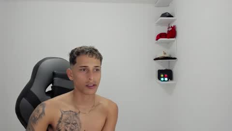 Alpha junior online show from November 1, 10:56 pm